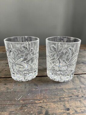 Vintage Crystal Etched Leaf Whiskey Glasses Set Of 2 Heavy Base Clear Elegant De